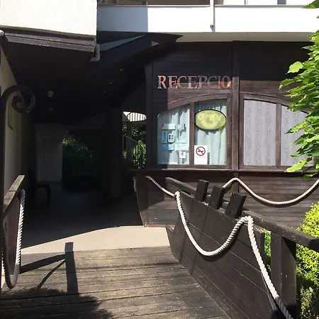 Hotel Szabadi